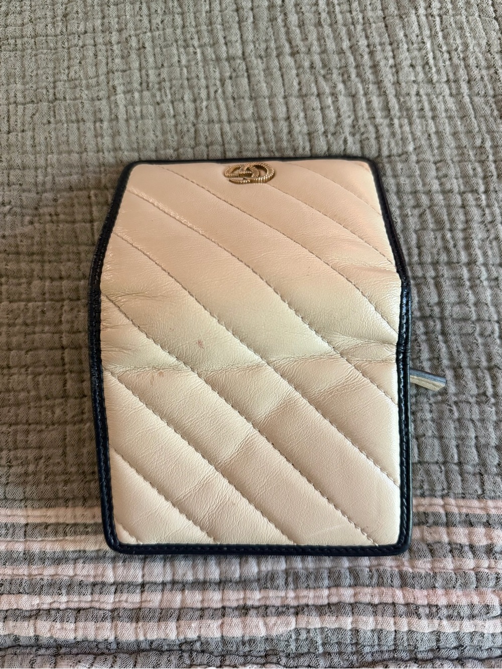Gucci Gg Marmont 573811 Cream Dark Navy Leather Bifold Wallet - Picture 4 of 6